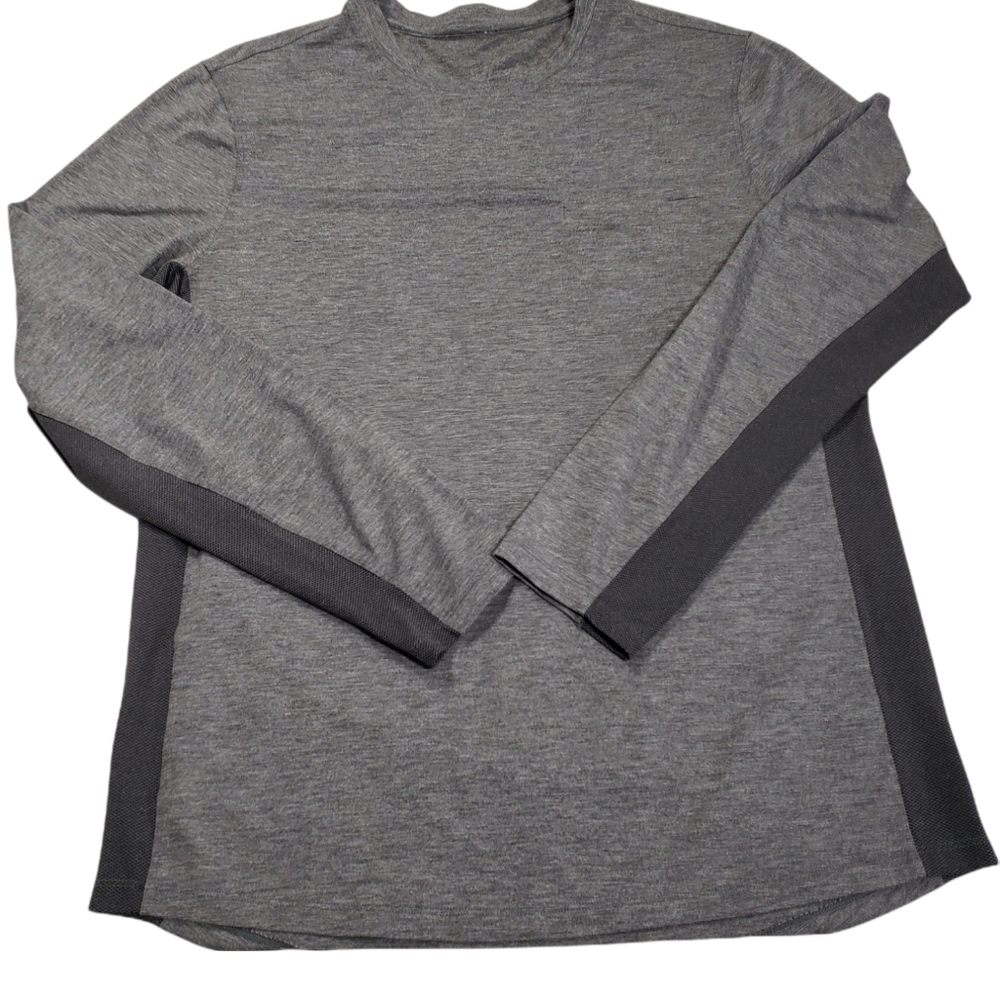Lululemon long sleeve athletic shirt, two gray and black colors,